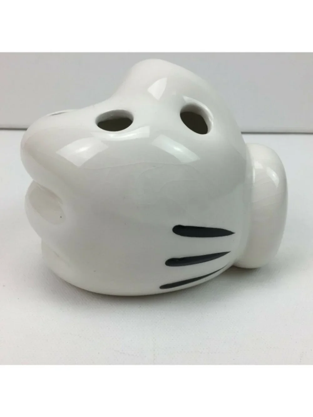 Disney Scattered Mickey Mouse Parts White Ceramic Glove 4 Toothbrush Holder